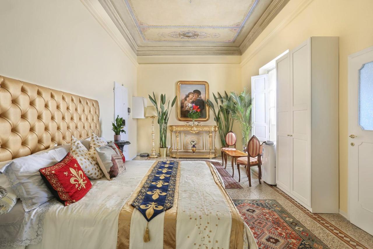 Lullaby Suite Near Palazzo Vecchio And Piazza Signoria -Hosted By Sweetstay 피렌체 외부 사진